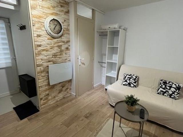 Studio location à Valence