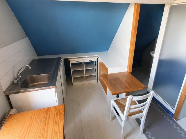 Studio location à Lens