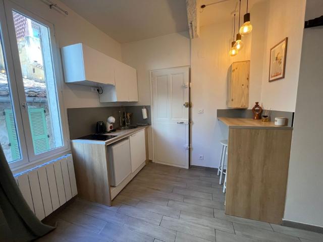 Studio location à Avignon