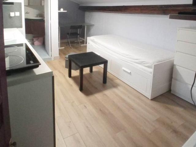 Studio location à Saint-Étienne, Saint-etienne