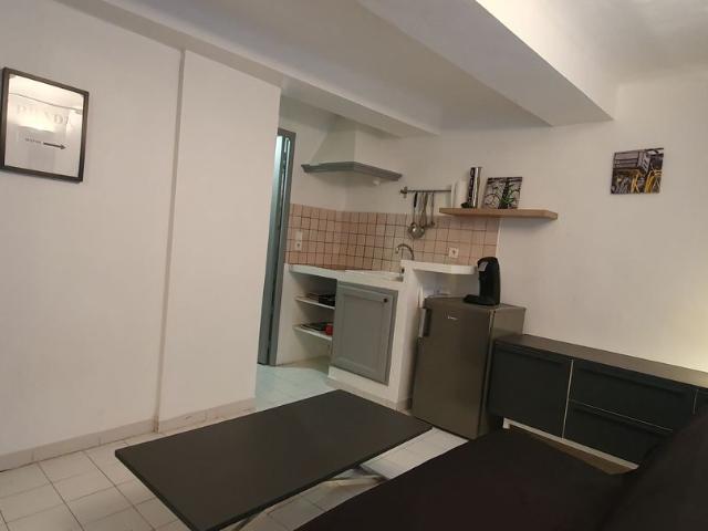 Studio location à Aix-en-Provence, Aix-en-provence