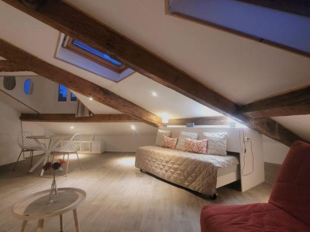 Studio location à Arrondissement de Toulon, Toulon