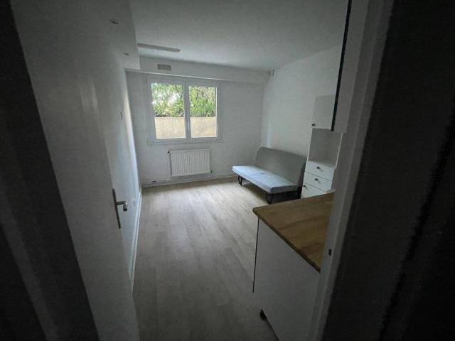 Studio location à Louveciennes, Yvelines