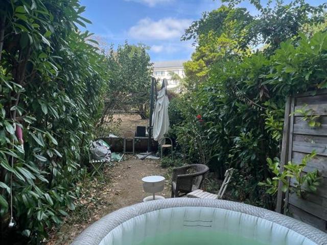 Studio location à Nanterre, Puteaux
