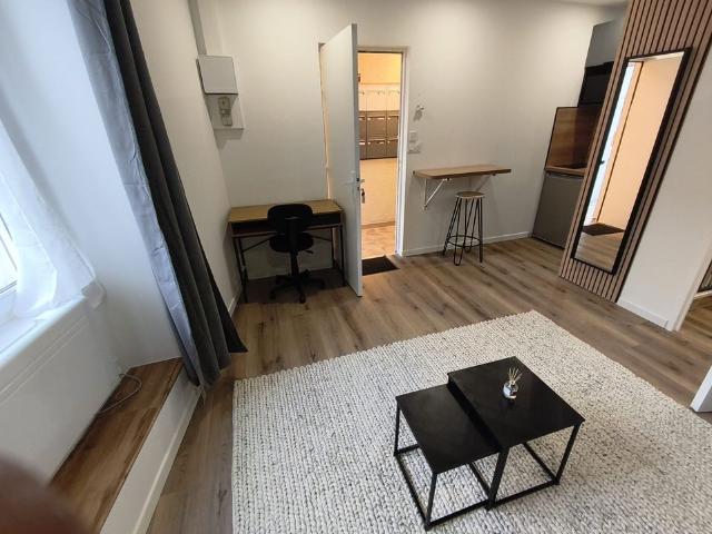 Studio location à Angers
