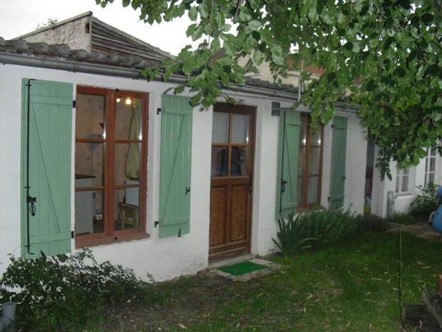 Studio location à Cergy, Les Chênes d'Or