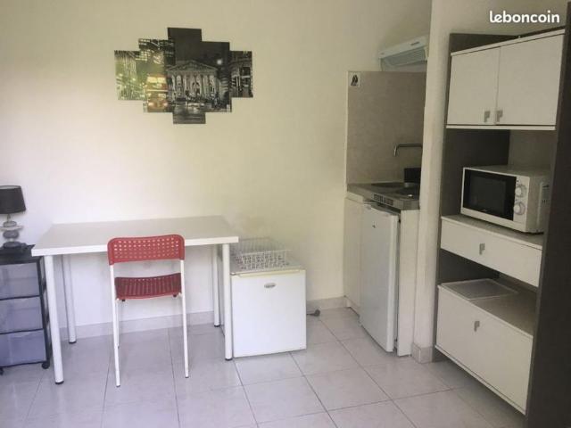 Studio location à Marseille