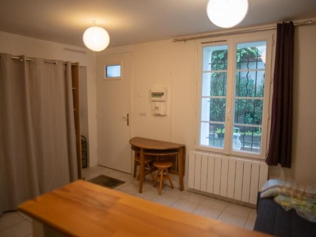 Studio location à Bobigny, Vaux-montreuil