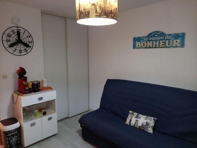 Studio location à Quartier d'Espagne, Nîmes