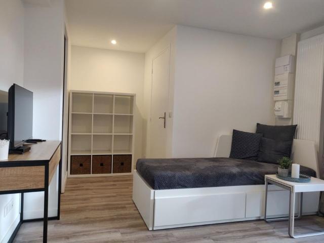 Studio location à Saint-Germain-en-Laye, Verneuil-sur-seine