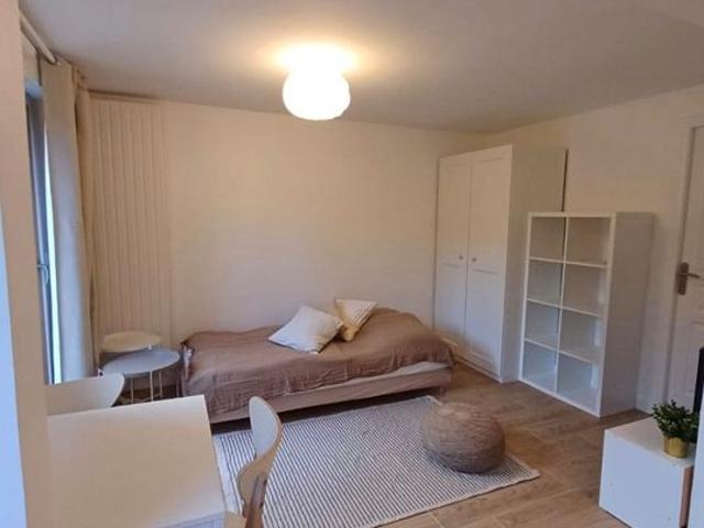 Studio location à Saint-Germain-en-Laye, Poissy