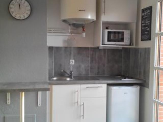 Studio location à France métropolitaine, Saint-etienne