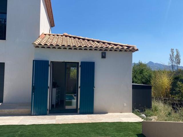 Studio location à Marseille, Aubagne
