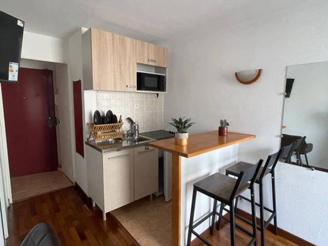 Studio location à Nanterre, Courbevoie