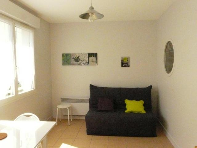 Studio location à La Rochelle, La Ville en Bois