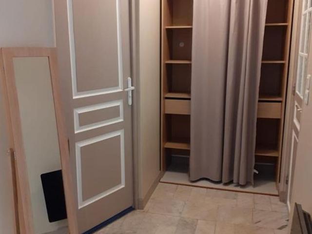 Studio location à L'Haÿ-les-Roses, Orly