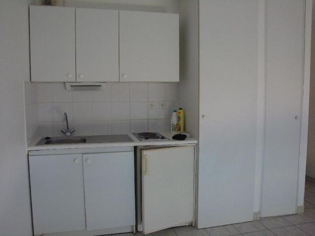 Studio location à Centre - Le Port, Vannes