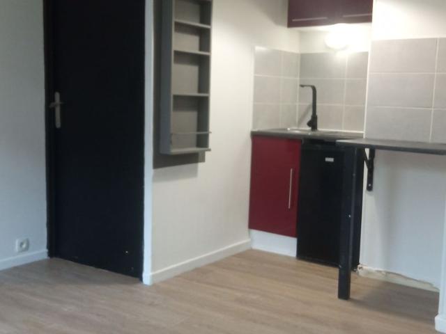 Studio location à Saint-Germain-en-Laye, Carrières-sous-poissy