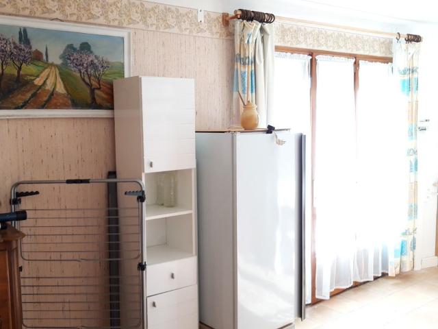 Studio location à Marseille, Roquefort-la-bédoule