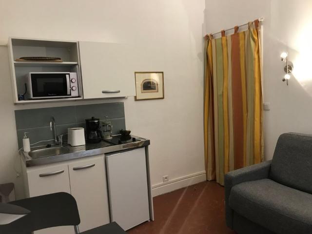 Studio location à Avignon