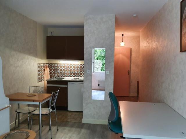 Studio location à Clermont-Ferrand, Clermont-ferrand