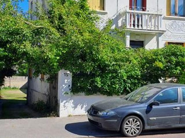 Studio location à Dijon