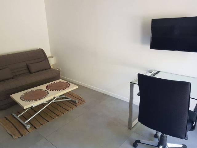 Studio location à Grasse