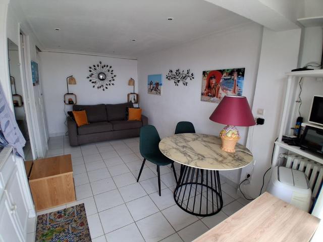 Studio location à Grasse, Vallauris