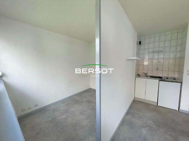 Studio location à Besançon