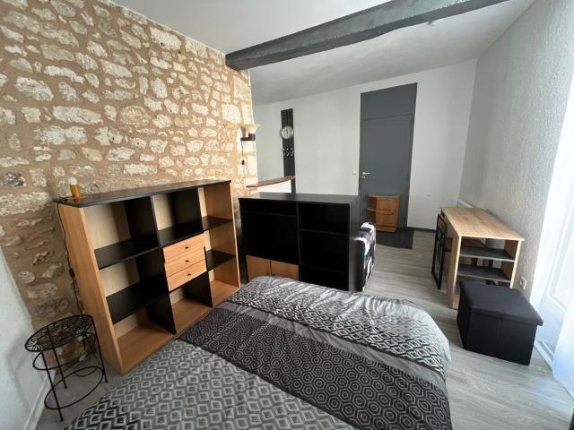 Studio location à Angoulême, Aignes-et-puypéroux