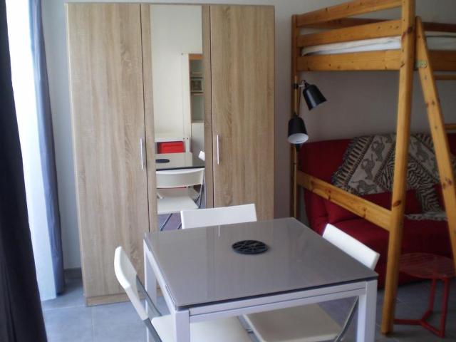 Studio location à Nîmes
