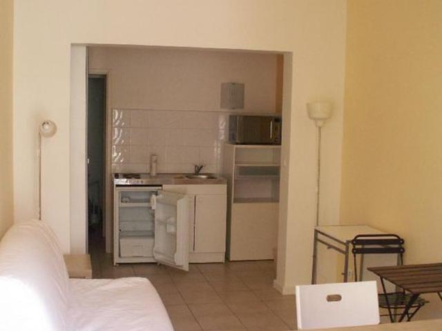 Studio location à Nîmes