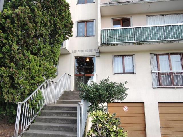 Studio location à Antony