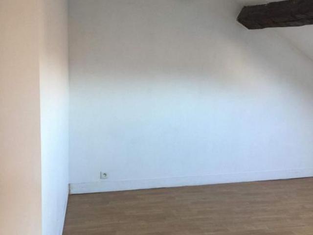 Studio location à Pontoise, Courdimanche