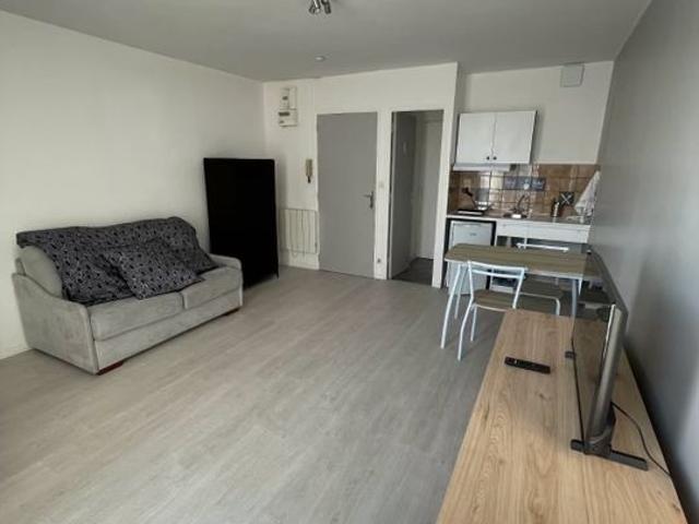 Studio location à Langres