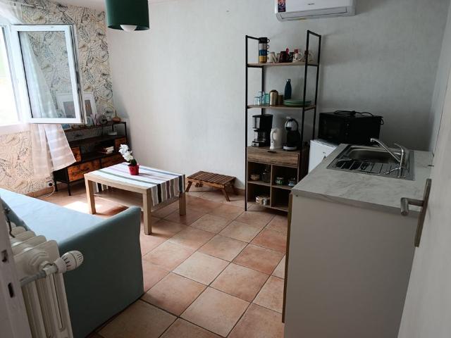 Studio location à Avignon, Le Pontet