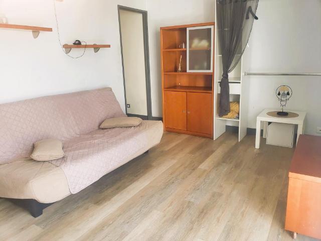 Studio location à France métropolitaine, Mâcon