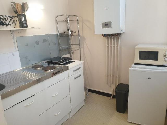 Studio location à Fontcouverte, Avignon