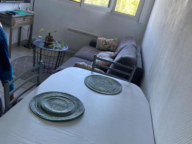 Studio location à Belfort, Saraz