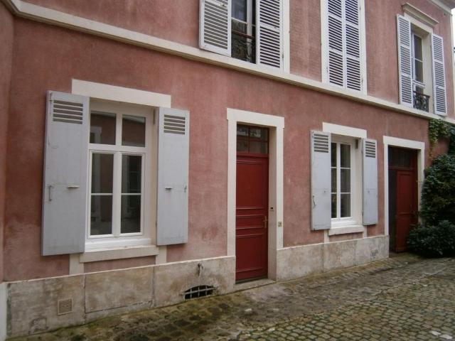 Studio location à Pontoise