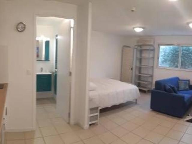 Studio location à Nice, Drap