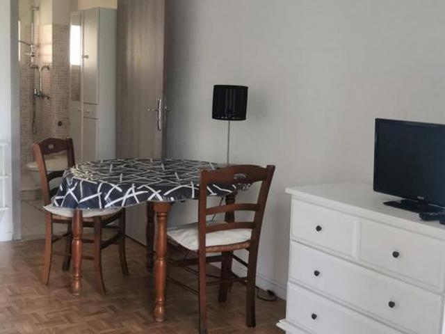 Studio location à Aix-en-Provence, Aix-en-provence