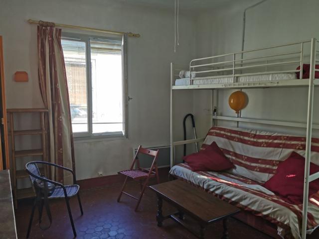 Studio location à Avignon