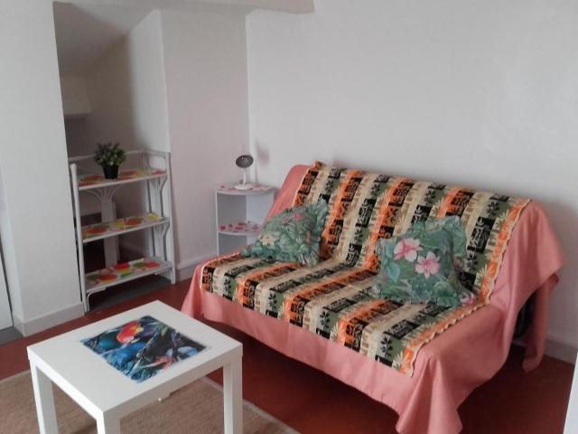 Studio location à Arrondissement de Toulon, Toulon