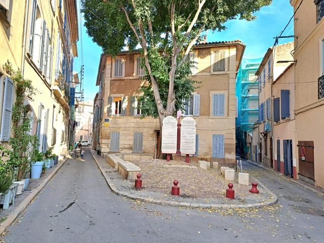 Studio location à Marseille, La Ciotat