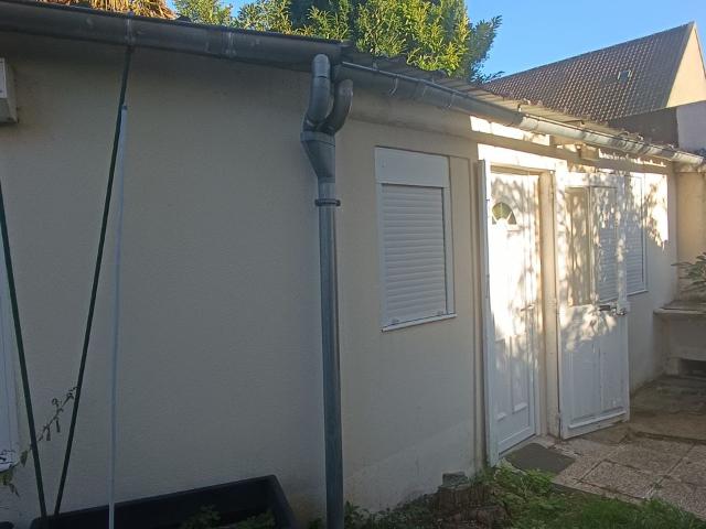Studio location à Saint-Germain-en-Laye, Houilles