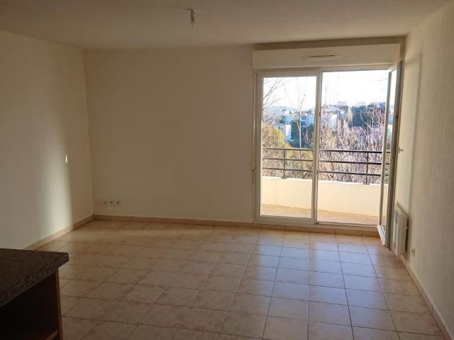 Studio location à Grasse