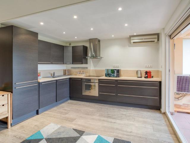 Studio location à Grasse, Villeneuve-loubet