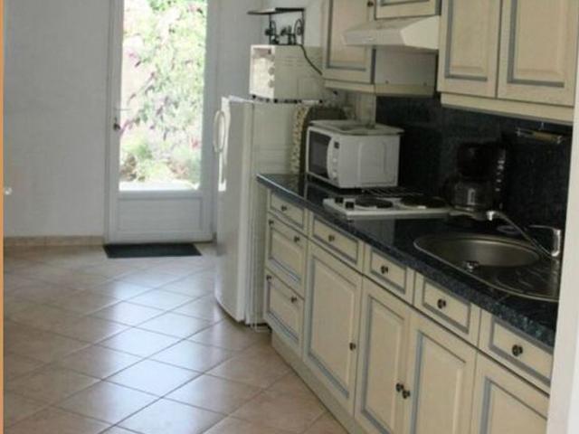 Studio location à Avignon