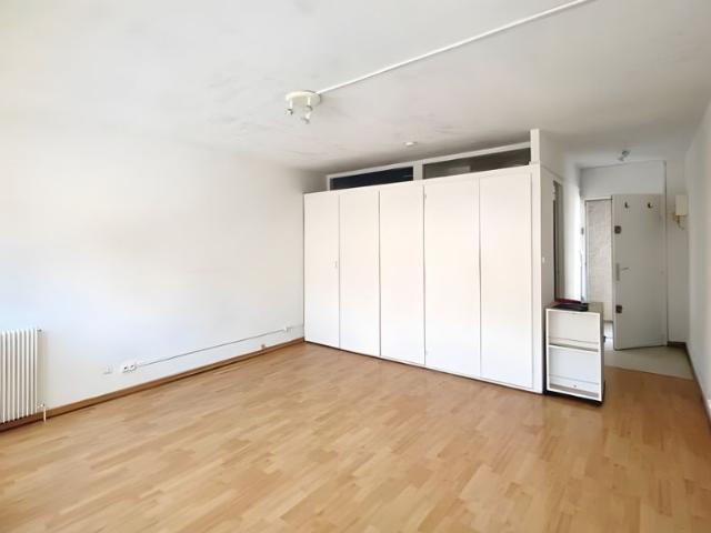 Studio location à Bordeaux, Port de la Lune, Bordeaux